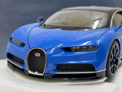 1/18 AUTOART Bugatti Chiron (French Racing Blue/Atlantic Blue) - 70993
