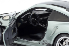 1/18 MINICHAMPS - PORSCHE - 911 992 GT3 RS COUPE 2023