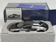 1/18 AUTOART Bugatti Veyron Pur Sang (Polished Aluminium/Carbon) - 70966