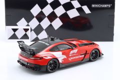 MINICHAMPS - MERCEDES BENZ - AMG GT V8 BLACK SERIES F1 SAFETY CAR CROWDSTRIKE SEASON 2022 BERND MAYLANDER