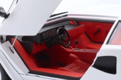 KK-SCALE - LAMBORGHINI - COUNTACH LP 5000S QV 1985