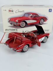 1/18 AUTOART Chevrolet Corvette 1958 (Signet Red) - 71148