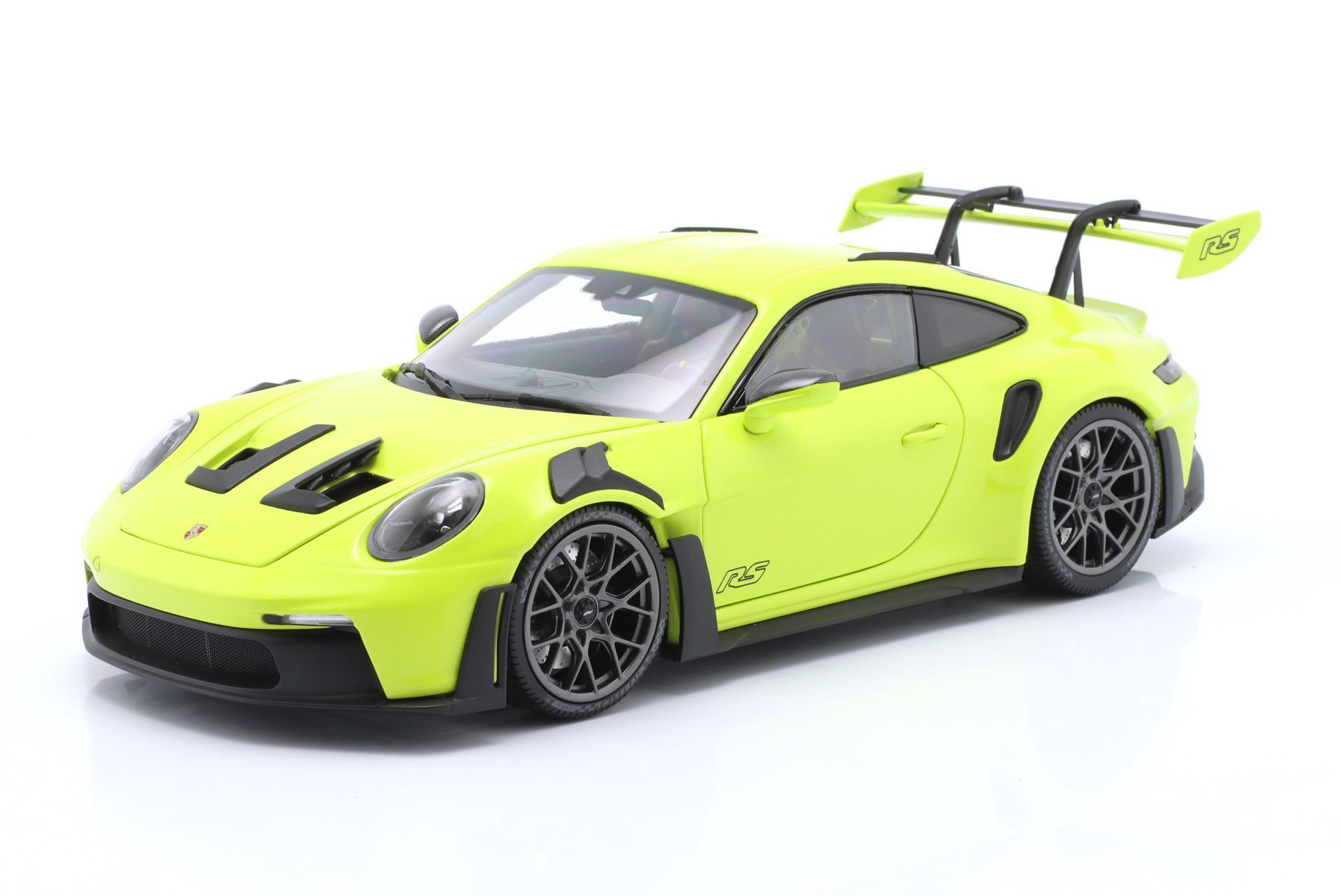 MINICHAMPS - PORSCHE - 911 992 GT3 RS COUPE 2024 - BLACK WHEELS