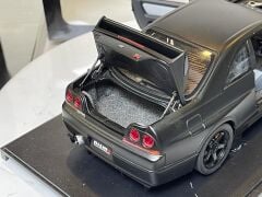 AUTOART - NISSAN - SKYLINE GT-R R-TUNE (R33)