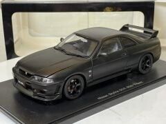 AUTOART - NISSAN - SKYLINE GT-R R-TUNE (R33)
