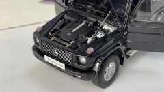 AUTOART - MERCEDES-BENZ G500 1998 SWB