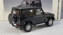 AUTOART - MERCEDES-BENZ G500 1998 SWB