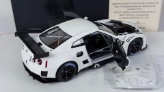 1/18 AUTOART - NISSAN - GT-R R35 FIA GT1 2010