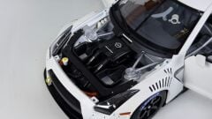 1/18 AUTOART - NISSAN - GT-R R35 FIA GT1 2010
