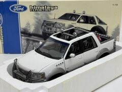 1/18 AUTOART Ford Expedition Himalaya - 72781