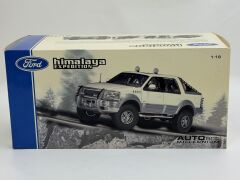 1/18 AUTOART Ford Expedition Himalaya - 72781