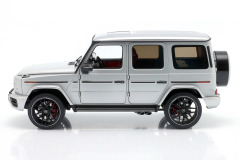 1/18 Almost Real Mercedes-Benz AMG G63 (W463) iridium silver - ALM820808