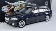 1/18 NOREV - BMW - 5-SERIES 550i STATION WAGON (F11) 2010