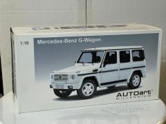 AUTOART - MERCEDES BENZ - G-CLASS LWB