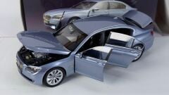 1/18 KYOSHO - BMW - 7-SERIES ACTIVEHYBRID 2009