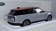 LCD-MODEL - LAND ROVER - RANGE ROVER 2022