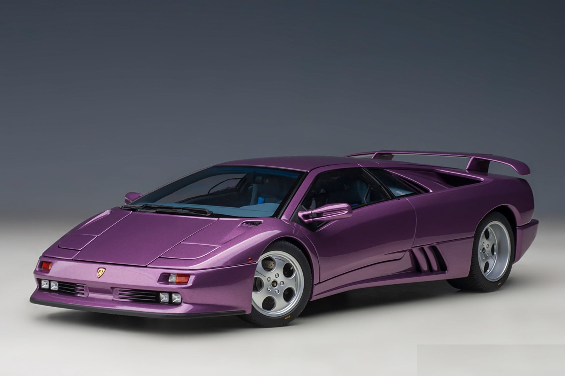 AUTOART - LAMBORGHINI - DIABLO SE30 30th ANNIVERSARY EDITION 1994