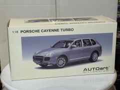 AUTOART - PORSCHE - CAYENNE TURBO 2002