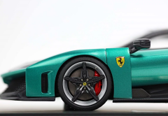 1/18 BBR Ferrari F80 Ferrari F80 carbon optional Green Jewel - bicolor wheels silver and carbon - P18253F1