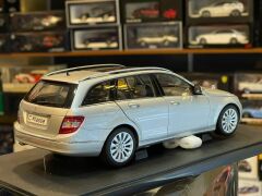 AUTOART - MERCEDES-BENZ C-CLASS SW 2007 *HOBİMERCAN 76266