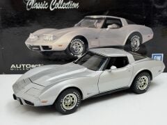 1/18 AUTOART - CHEVROLET - CORVETTE COUPE 1978 - 71121
