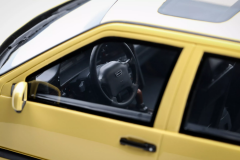 Ön Sipariş - 1/18 OTTO Volvo 850 T-5R Cream Yellow 1996 - OT1222