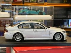AUTOART - BMW - 3-SERIES 320Si WTCC 2006 - PLAIN BODY VERSION
