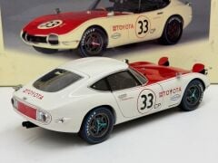 1/18 AUTOART Toyota 2000 GT SCCA Racing 1968 #33 - 86816