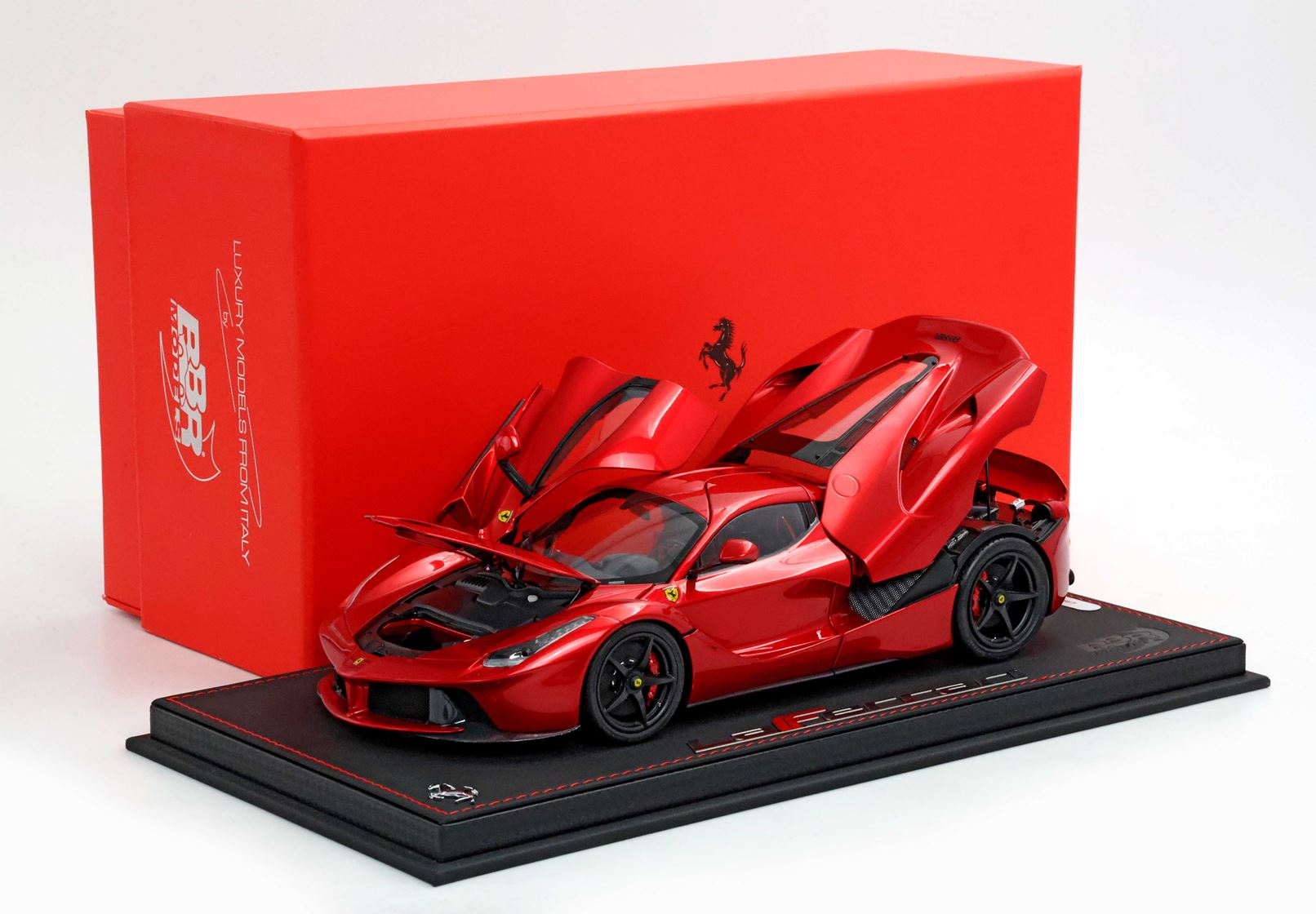 1/18 BBR Ferrari LaFerrari 2012 open diecast rosso F1 2007 - luxury pack - BBR182240