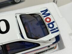 1/18 AUTOART Ford Sierra RS500 Cosworth (1990 ATCC #05 Peter Brock) - 89012
