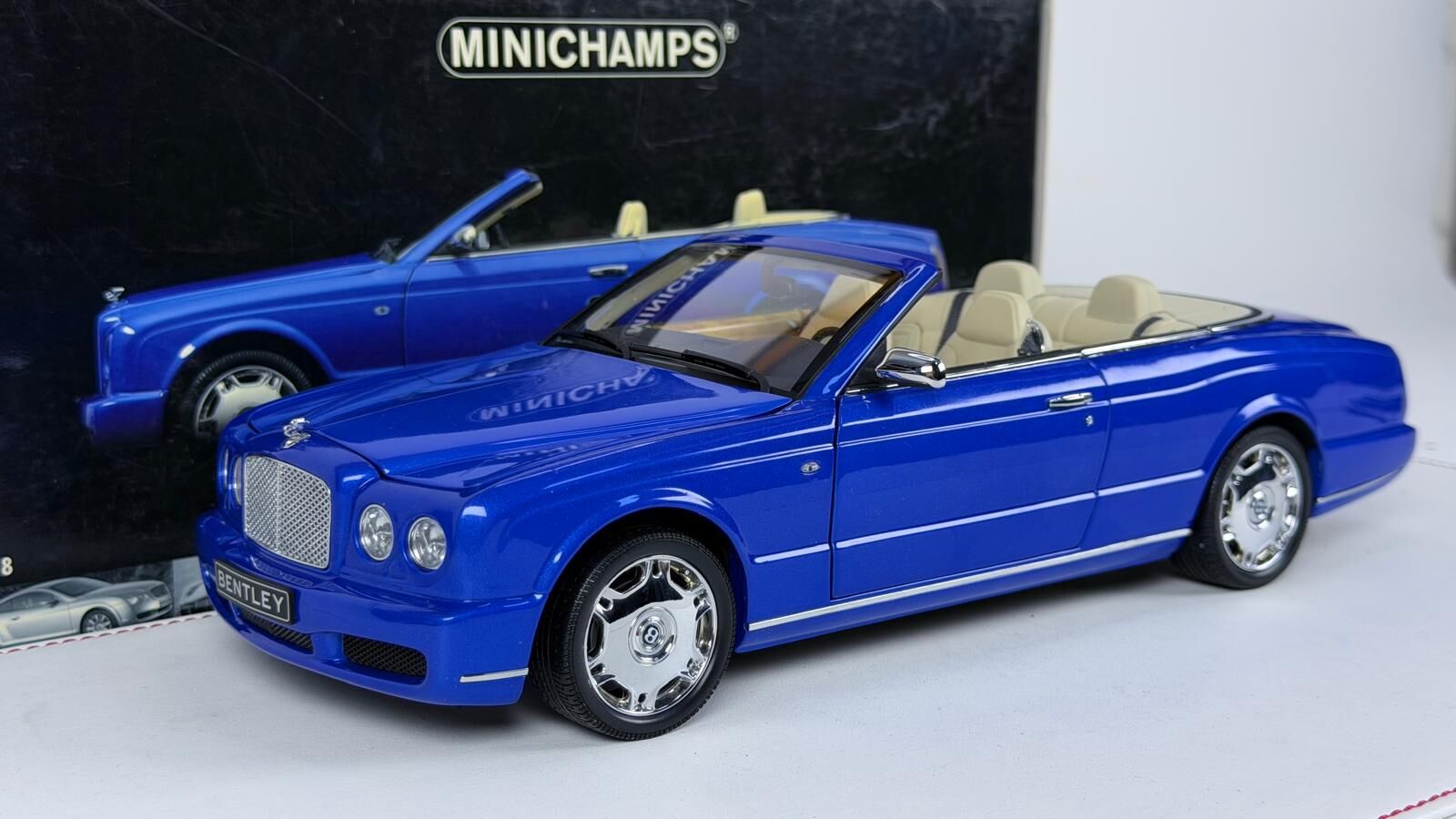 1/18 MINICHAMPS - BENTLEY - AZURE CABRIOLET 2006