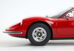 1/18 BBR Ferrari Dino 246 GTS 1972 Geneve Show 1972 Rosso Corsa 322 - P18258