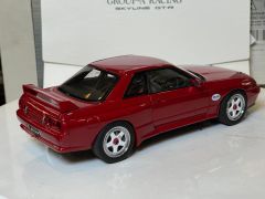 AUTOART - NİSSAN SKYLİNE GT-R (R32) GROUP A RACİNG 2006 NİSMO FESTİVAL  WİTH DİSPLAY CASE