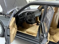 1/18 AUTOART - MERCEDES BENZ - 190E 2.3 16V 1986 - 76122