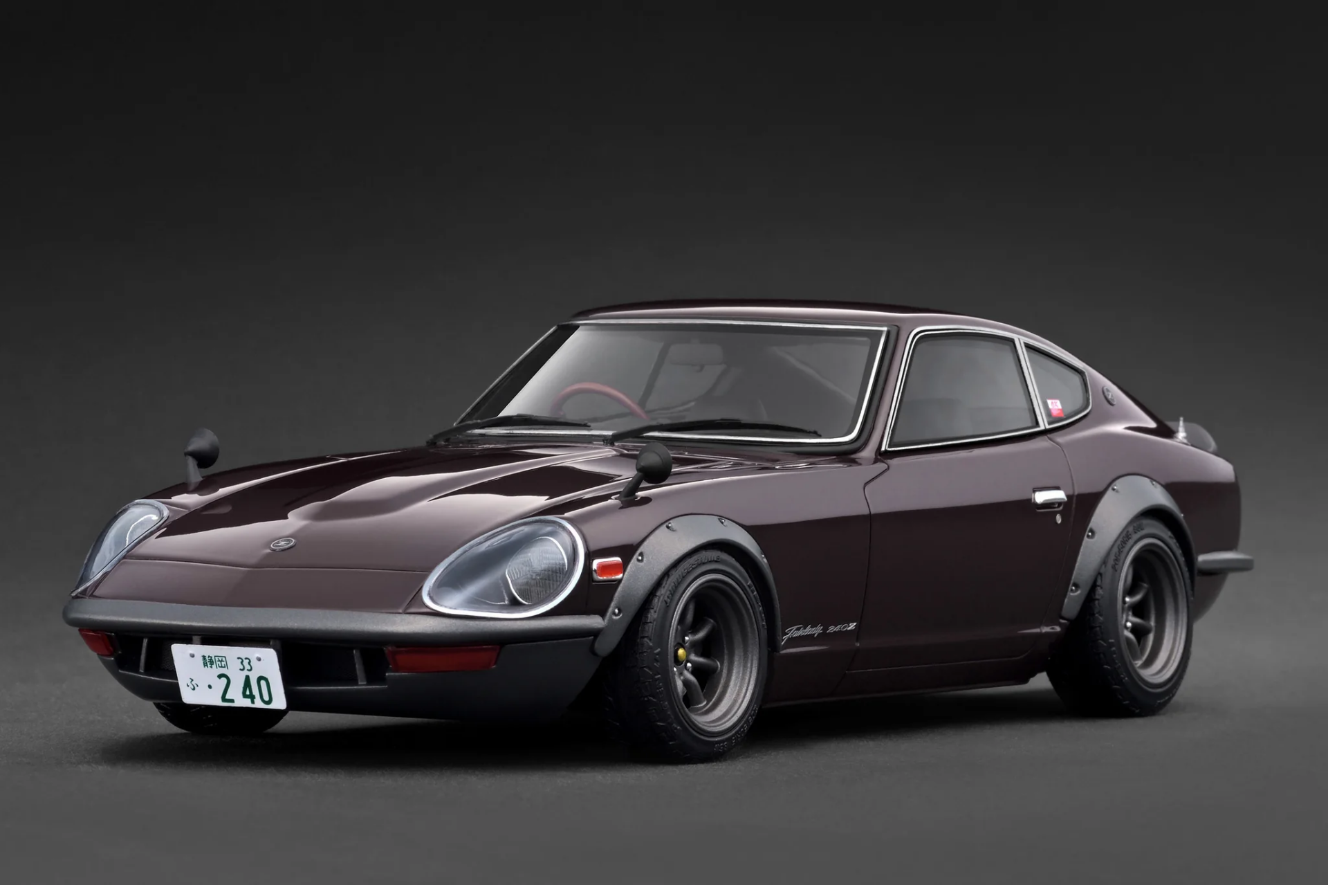 1/18 IGNITION Nissan Fairlady 240ZG (HS30) Maroon - IG3720