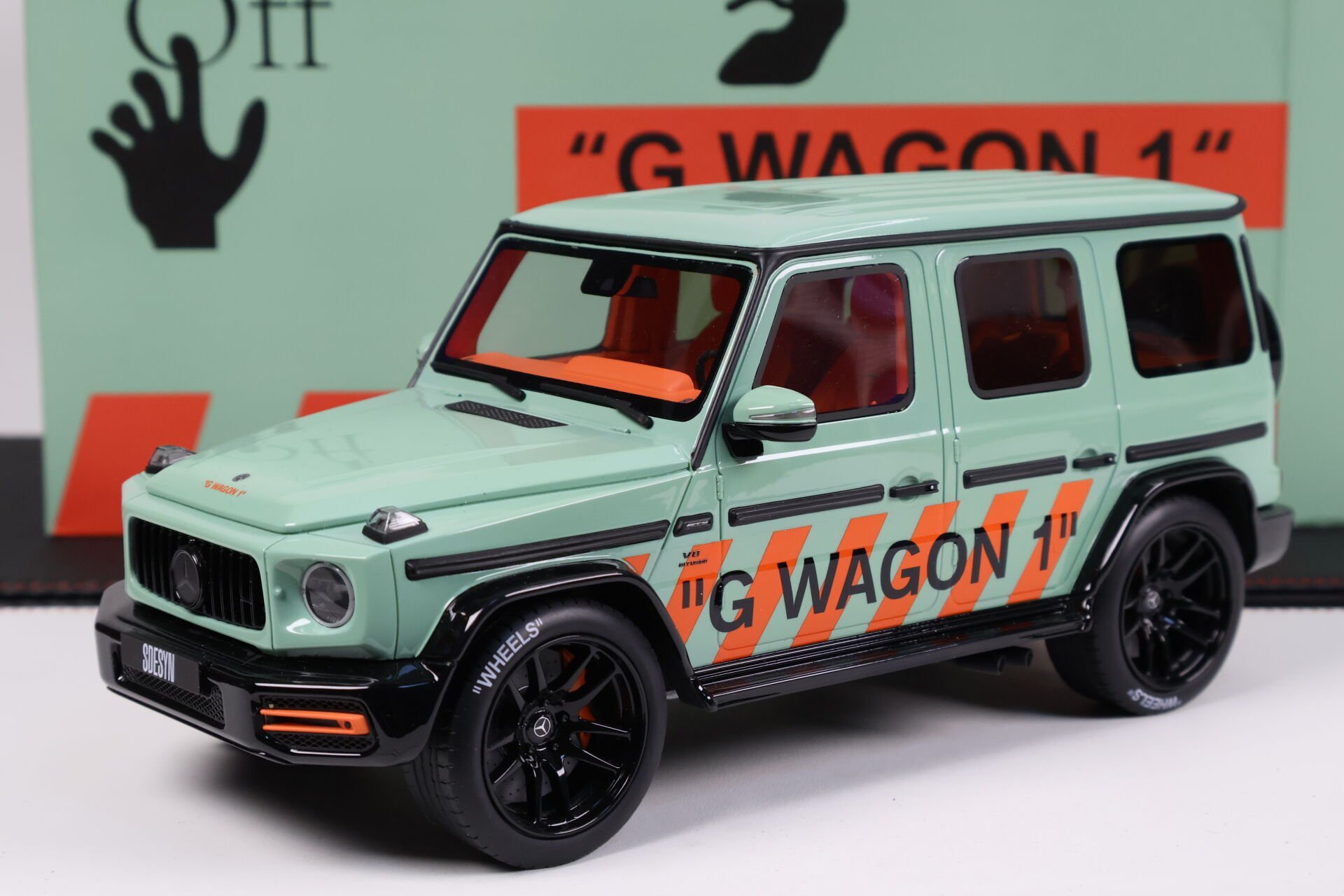 1/18 GT Spirit Mercedes-Benz Mercedes G-Class G-Klasse G63 AMG O-White Off-White ''G Wagon 1'' Resin Car Model Limited 504 Pieces