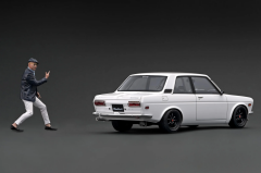 1/18 Ignition Model Datsun Bluebird (510) White With Mr.Yokoyama - IG3303