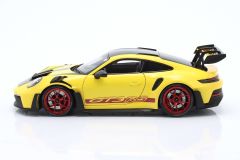 MINICHAMPS - PORSCHE - 911 992 GT3 RS COUPE WEISSACH PACKAGE 2024 - RED WHEELS