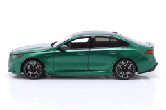 1/18 Minichamps BMW M5 G90 Green Metallic - 110023800