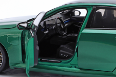 1/18 Minichamps BMW M5 G90 Green Metallic - 110023800