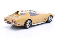 KK-SCALE - CHEVROLET - CORVETTE C3 1972 - WITH REMOVABLE ROOF PARTS