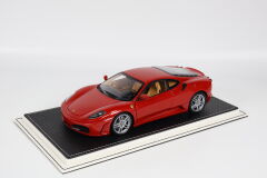 LYRD BOX 1:18 Ölçek Graphite Carbon / Ivory Base Sergileme Standı – (Beyaz Dikiş) LY113