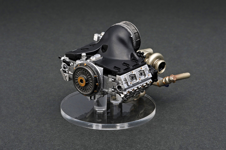 Flame Model Rwb 964 Ignition Model RWB 964 Silver/Yellow With Engine