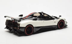 ALMOST-REAL - PAGANI - ZONDA 5 CINQUE ROADSTER 2009