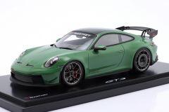 1/18 SPARK Porsche 911 GT3 (992) Manthey Kit 2024 auratium green - WAP0213030TGT3