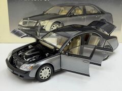 1/18 AUTOART Maybach 57 SWB Himalayas Grey - 76151