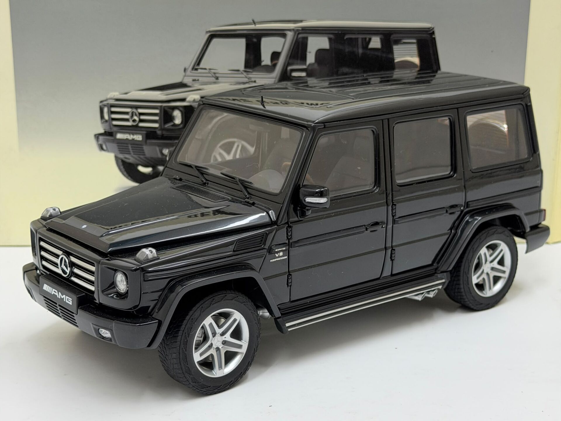 1/18 AUTOART - MERCEDES BENZ - G-CLASS G55 V8 AMG 2009 FACELIFT - 76248