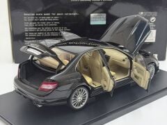 1/18 AUTOART - MERCEDES BENZ - C-CLASS C63 AMG 2008 CON SEDILI IN PELLE - WITH LEATHER SEATS - 76268
