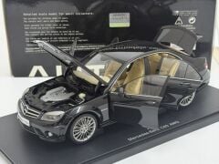 1/18 AUTOART - MERCEDES BENZ - C-CLASS C63 AMG 2008 CON SEDILI IN PELLE - WITH LEATHER SEATS - 76268