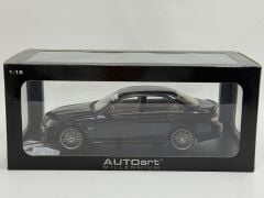 1/18 AUTOART - MERCEDES BENZ - C-CLASS C63 AMG 2008 CON SEDILI IN PELLE - WITH LEATHER SEATS - 76268
